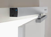 �¹������Զ�ƽ���ţ�����90�ȿ��Ż����¹�����90���Զ�ƽ����,�Ϻ������Զ����Ż�